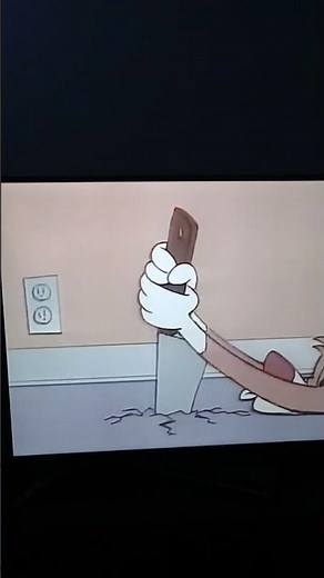 MTV Ident Bumpers Cat Chasing Mouse