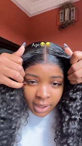 616K views · 19K reactions | Na so my Benin customer send me picture review with closure touching her brows..I told her to pls shift it backwards a little,she say No,na so dem dey wear wig. ..I no gree post am 藍藍藍藍 So na like that ,una dey wear una wig? | Ezeanya Chinaza Sophia | Facebook