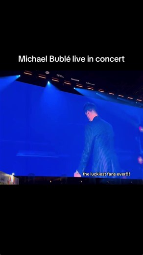 Michael Bublé Live in Concert: Fans' Ultimate Experience