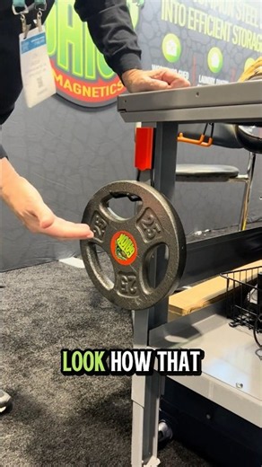 Gator Magnetics Trade Show Demo of 45 lb Capacity Magnetic Hooks