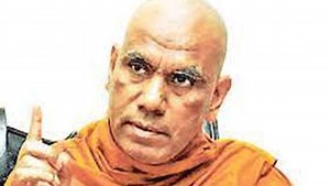 Colombo Uni. graduates' actions at Convocation exemplary: Sobitha Thera