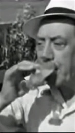 Gabin, Fernandel et le pastis marseillais 🎬 L’âge ingrat de Gilles Grangier 1964 #pastis #marseille #normandie #cinema #france #culte #nostalgie | Sophie Moens