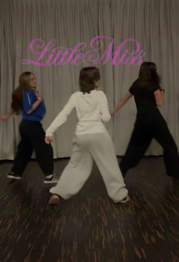 Dance Cover of Little Miss by Loona