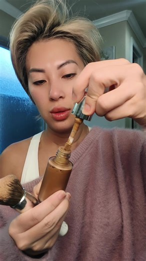 Enhance Your Glow with SoftSculpt® Bronzing Serum