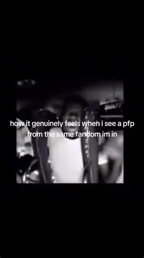 IT'S BECAUSE MY FANDOM IS PAST IT'S PRIME #funny #xyabc #fandom #relateable #freakingout