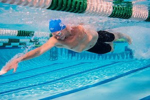 Reducing Frontal Drag With Hammer Head Swim Caps