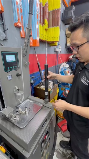 Absorber problem or normal ❓‼️ | Lee Brothers Car Auto Specialist