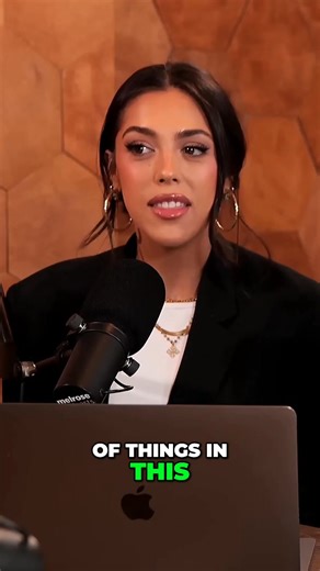 After 25 years, even close friends were shocked by what they learned in this new documentary. It reveals the inner workings of the actor's mind, explaining the 'why' behind their choices and creative process. Why share this now after so many interviews? #Documentary #ActorLife #BehindTheScenes #TruthRevealed #Motivation | Unwaxed Podcast