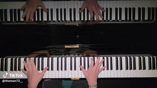 Mitski's Washing Machine Heart: School Piano Performance