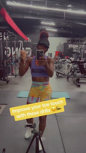 Improve your jumps with these drils 📣💕 #CapCut #cheertiktoks #blackgirlscheer🤎✨ #collegiatecheer #highschoolcheer #stompnshakecheer #fitness #cheertipsandadvice #cheerworkout #improvejumps #toetouchdrills