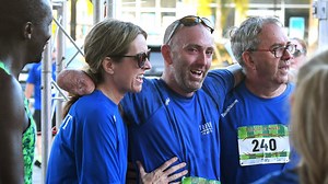 Gary Miracle completes race after losing four limbs