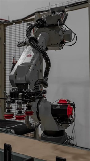 Smart Material Handling #MaterialHandling #AutomationSystems #ManufacturingFlow
