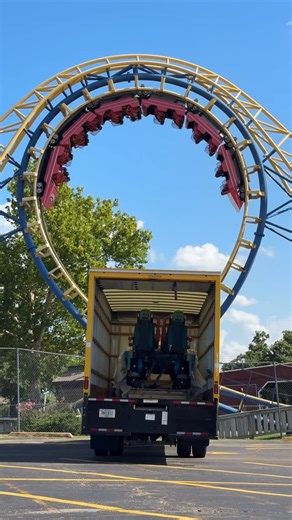 Coliwood Studios on Instagram: "Kingda Ka…meet Lightnin’ Loops 🤝. Great Adventure’s FIRST launch coaster meets their tallest and fastest launch coaster. - @sfgradventure @intaminofficial @rollercoastermuseum @philthynj @coaster_jones @zooder_loopers @upstopmedia @coasterforce #sixflags #sixflagsgreatadventure #greatadventure #kingdaka #ka #museum #nationalrollercoastermuseum #rollercoastermuseum #rollercoaster #rollercoasters #coaster #coasters #roadtrip #universal #sixflags #seaworld #buschgar