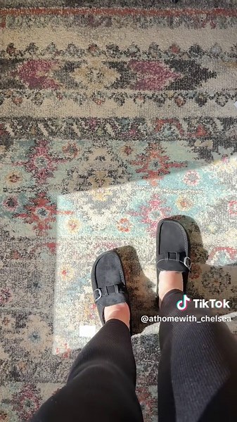 Birkenstock Buckley Shearling Clog: Fall Fashion Must-Have