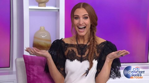 Ashlee Simpson Ross Talks Las Vegas Residency