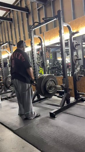 Latrell bankston | Britishbodybuildingmaxxing @kontrolledinsanity | Instagram