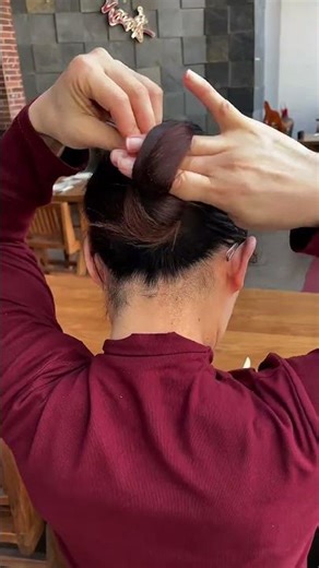 Master the Art of Low Ball Tying Without Rubber Bands - Ponytail Wrap Hacks