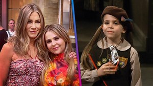 264K views · 17K reactions | Jennifer Aniston reunites with former 'Friends' guest star, Mae Whitman, backstage at 'Live With Kelly and Ryan.' | Entertainment Tonight | Facebook