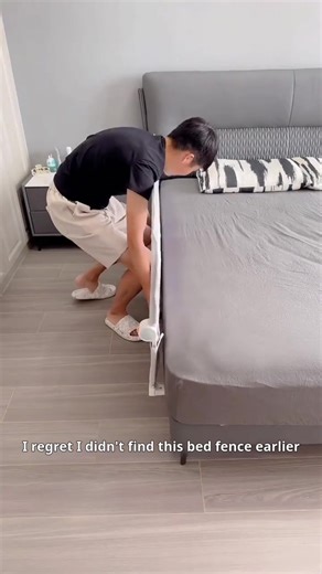 Durable Foldable Bed Side Guard for Baby Safety