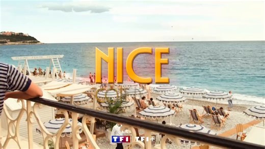 TF1 dévoile une première bande annonce pour sa nouvelle série historique : "L'été 36". CASTING :- Julie de Bona : Blanche Acquerman- Sofia Essaïdi : Eugénie Berthier- Nolwenn Leroy : Giulia Vincent- Constance Gay : Léonie MorelRÉSUMÉ :Été 1936, Nice. Effarée, la bourgeoisie en villégiature, habituée à la Côte d’Azur et à ses privilèges raffinés, voit débouler de nouveaux vacanciers, profitant des premiers congés payés.Dans cette effervescence où deux mondes se côtoient sans chercher à se compren