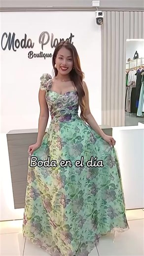 Para mujeres que entienden el valor de los detalles #vestidoslindos #vestidosdegrado #vestidosbodas#vestidosquitoecuador #vestidosvalle