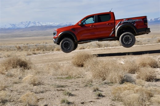 2024 Ford Ranger Raptor review - too much fun | Reviews
