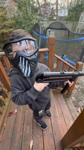 MP40 full Auto VS Balloons