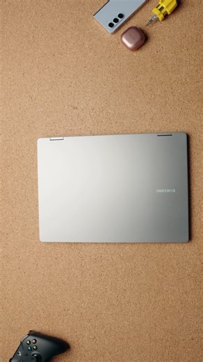 31K views | Samsung Galaxy Book5 Pro 360 is a 16” laptop that’s light , comes with a S Pen, and has a gorgeous 3K 120Hz OLED display. The keyboard feels good, and the touchpad is MASSIVE! Working on the full review. Make sure to drop your questions, and I’ll try and answer as many of them as I can. #laptop #laptoplifestyle #laptops #samsung #samsunggalaxy #laptoplife | Matthew Moniz | Facebook