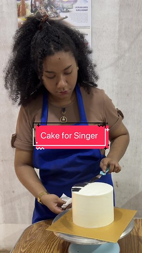 Cake for Singer 🎵🎶🎤 #CapCut #kangkue #cakedecorating #cakeart #fyp #fondant #fondantcake