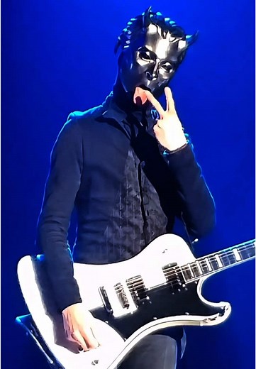 Nameless Ghoul en ‘RATS’ – Concierto de Ghost en 2019