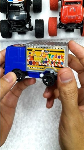 Surprise Toys Truck Box Contruction