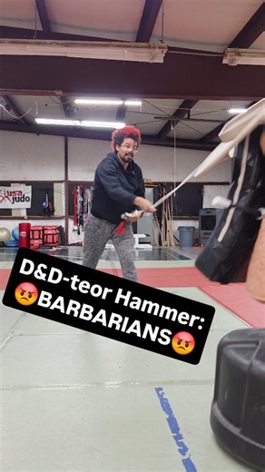 Benjamin on Instagram: "@minmaxedrpg Could a 😡Barbarian😡 use a meteorhammer? #benseiarmy #meteorhammer #dnd5e"