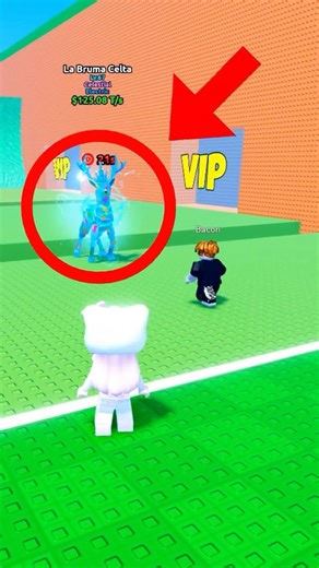 I HELPED Bacon get the breinrot 🥺 #escapetsunamiforbrainrots #stealabrainrot #roblox