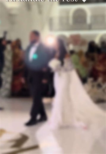 For the bride who expects excellence. No delays. No confusion. No compromises. Just a perfectly curated timeline, seamless supplier management, and an atmosphere of calm from morning to midnight. Ready for a flawlessly executed celebration? Enquire now 📩 #weddingdaycoordination #weddingplanner #weddingvibes #luxurywedding