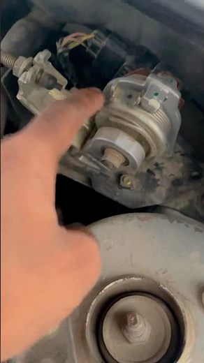 P2138 Error Code 🚨 Car Throttle/Pedal Problem Explained in 60s #p2138 #shorts #carrepair #mechanic