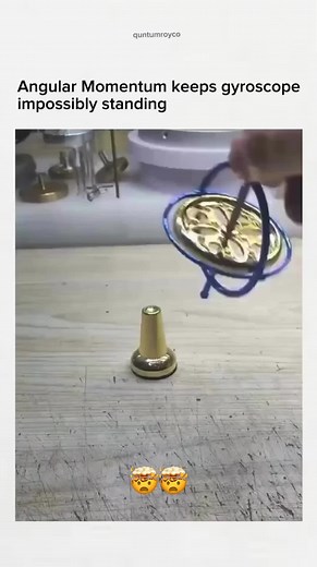 When its on its side 😧 #wow #amazing #pendulum #physics #science #interesting #cool #awesome #epic #crazy #fy #foryou #fypシ゚viral #viral #fypシ゚