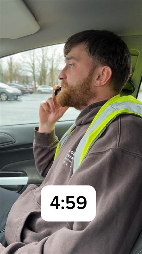 If only this happened… yet again when we get the job we don’t turn up till 3 months later 🤣 #tradesman #construction #constructionhumor #comedyskit #9to5 | The Welsh erection boys