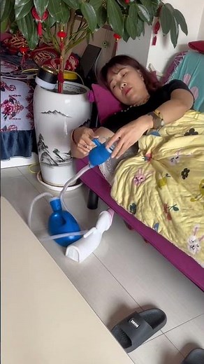 This Weird Gadget Lets You Pee Anywhere Without a Toilet!? 🚻😳#gadgets #shorts