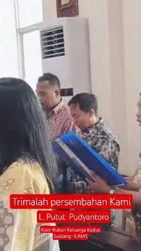 Trimalah Persembahan Kami / Putut Pudyantoro #casiomzx500 #koor #choir #catholic