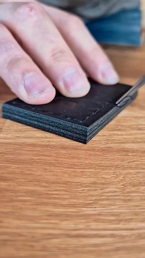 Color Restoration Handmade leather edc fidget toy callet Widget no.1 #leadhershows #dailyreels #satisfyingvideo #satisfying #crafting #leatherwork | Leather Show