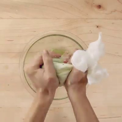 15K views · 94 reactions | Take a bite out of this delicious lean and green Cheesy Zucchini Breadsticks recipe tonight! This recipe yields 2 servings: 1 Lean | 3 Green | 2 Condiments | 1 Optional Snack per serving. | OPTAVIA 30 | Facebook