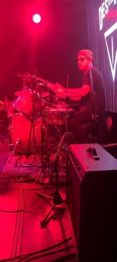 "Maestro De Bateria Jazz Club GDL" Joel Gomez Tema inedito.