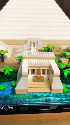 Building History: LEGO's Great Pyramid of Giza