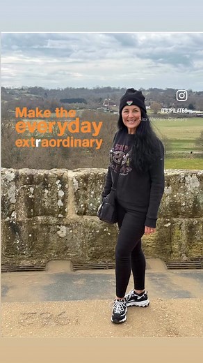 The difference between ordinary & extraordinary🤩🙌🤩 So when I looked up the definition of ordinary as opposed to extraordinary exercise, I got this “ The core difference between ordinary exercise and extraordinary exercise lies in the degree of intensity, effort and intentionality.” Now what’s interesting to me, as a Pilates instructor with over 35 years of Pilates experience, is that when I looked deeper into these definitions, Pilates doesn’t necessarily fit exactly into all their boxes! Wha