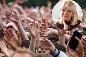 Former police officer & Harry Styles investigator shares 5 tips for festival safety