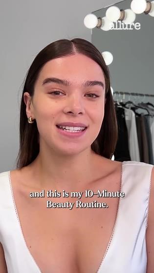 Hailee really is out here looking gorgeous, beautiful, glowy, clean ✨