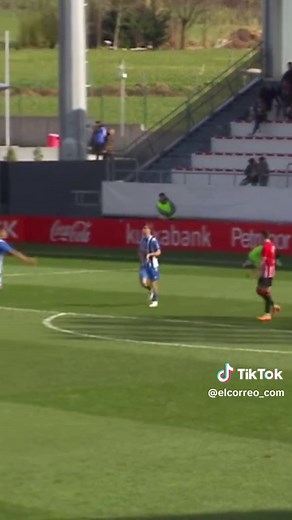 La emoción del debut de Julen Jon Guerrero en el fútbol
