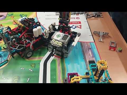 FLL Superpowered 2022/23 Practice Run 400 POINTS (Champions award finalists Houston 2023)