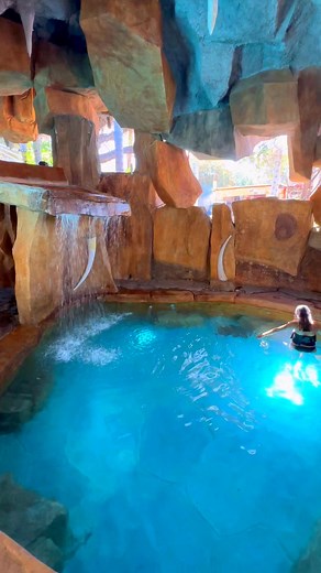 ¿En donde pasaras tu domingo familia? Ven disfruta momentos inolvidable con toda tu familia en Parque Acuático Valle Paraíso 💦☀️🦖🦕 | Parque Acuático Valle Paraíso