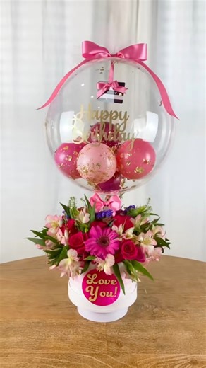 A hand-stuffed bobo balloon from start to finish in 30 seconds. ✨ You can absolutely start this way if you don’t have a stuffing machine yet. If you’re ready to scale, I personally use the Bloonsy stuffing machine and love it! If you’d like my exclusive promo code for the stuffing machine, comment “stuffer” and I’ll send you the code and link. 🤗 #Joyfullballoonboutique #stuffedballoons #boboballoons #diyballoon #balloonartist #balloontutorial | JoyFull Balloon Boutique